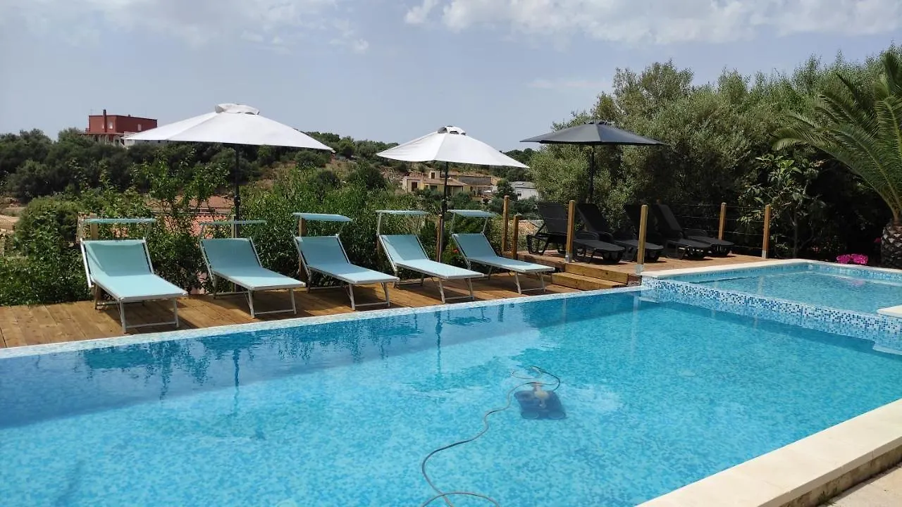 Villa Orchidee Sardegna Capitana 0*,  Olaszország